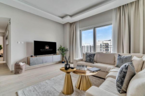 Yas Escape -2BR by SLV
